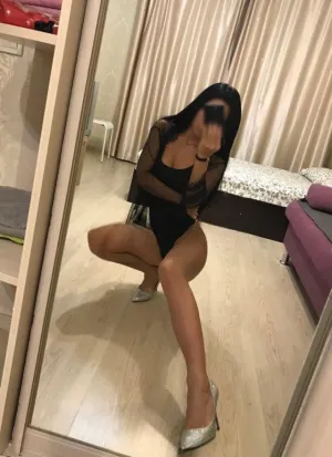 проститутка Алия, 24, Москва